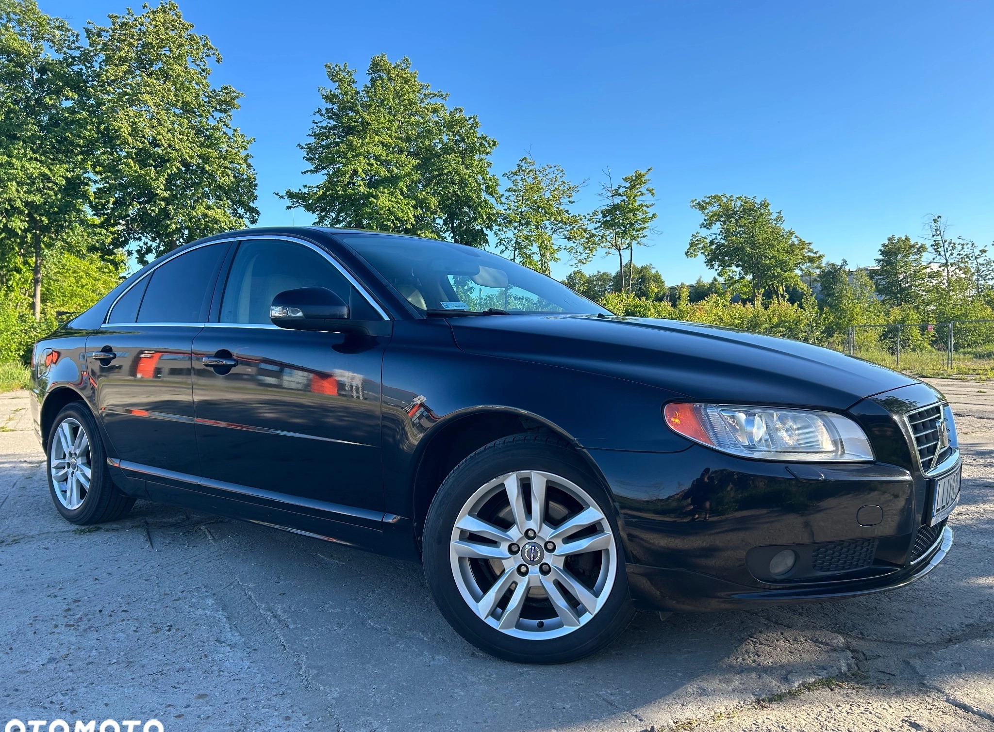 Volvo S80 cena 27990 przebieg: 260000, rok produkcji 2008 z Łuków małe 596